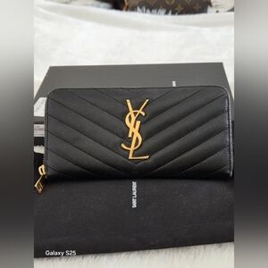 Yves Saint Laurent Cassandre Matelasse Zip Wallet In Grain De Poudre Leather
